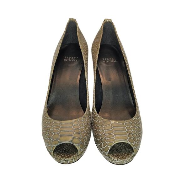 Stuart Weitzman Logo Plainfield Peep Toe Pumps - Picture 5 of 7